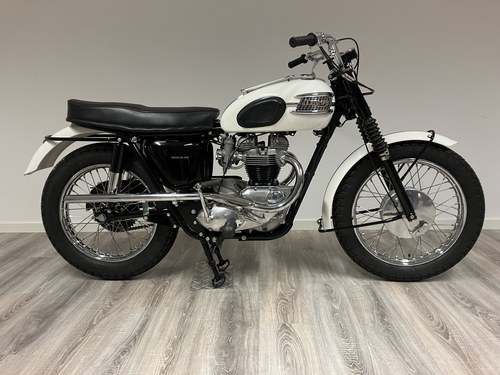 1963 Triumph Bonneville T120C
