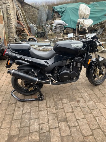 1999 Triumph Speed Triple 900 T301