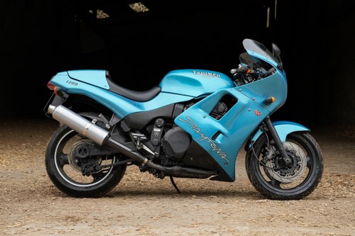 1996 Triumph Daytona 1200 Zu verkaufen durch Auktion