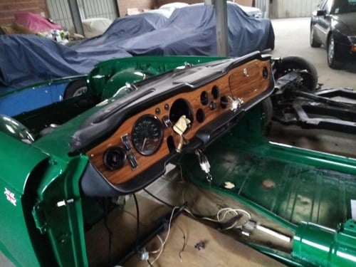 TRIUMPH TR6 - 1972 À venda