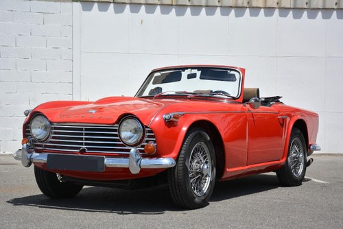 TRIUMPH TR4 A IRS avec Hardtop - 1966 Kaufen Bei