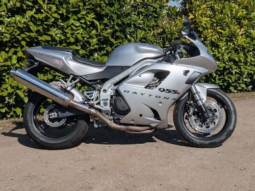 2001 Triumph Daytona 955i 955cc Vente aux enchères