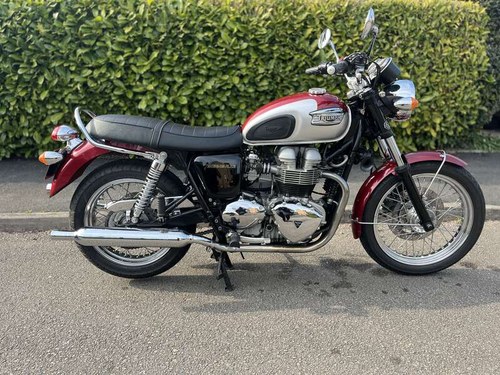 2001 Triumph Bonneville 790cc Vente aux enchères