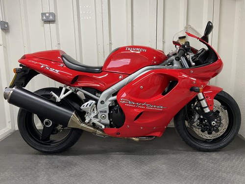 Triumph Daytona T595, 5k miles from new, remarkable.