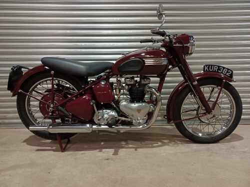 1949 TRIUMPH SPEED TWIN TELE-RIGID MATCHING NUMBERS HISTORY FILE Kaufen Bei