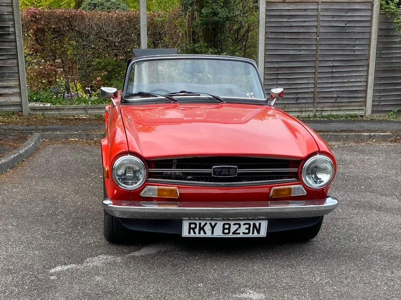 Rapid Classics: Eine Suche. Alle Oldtimer. 11 » Rapid Classics: Eine Suche. Alle Oldtimer. 1974 Triumph TR6 PI