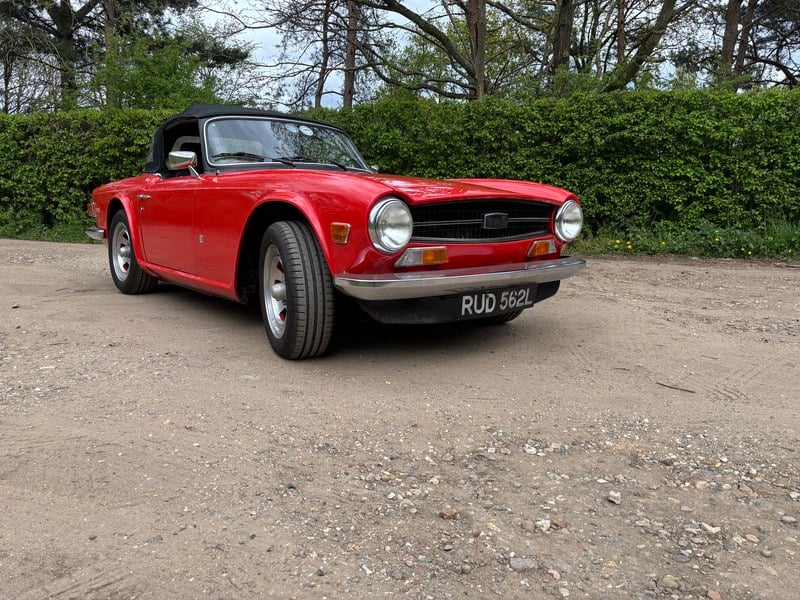 Rapid Classics: Eine Suche. Alle Oldtimer. 22 » Rapid Classics: Eine Suche. Alle Oldtimer. 1972 Triumph TR6 PI