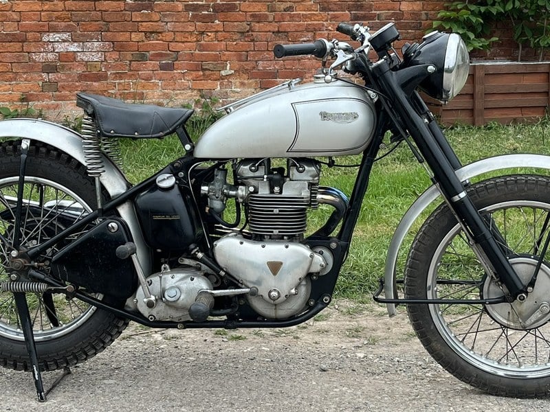 Triumph TR5 rep, sq fin motor, 500cc,V5C historic
