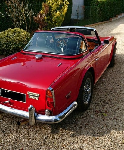 1968 TRIUMPH TR250 En Venta