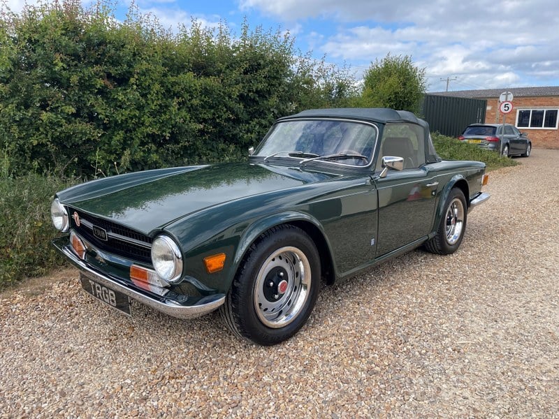 Rapid Classics: Eine Suche. Alle Oldtimer. 12 » Rapid Classics: Eine Suche. Alle Oldtimer. 1971 TRIUMPH TR6 LEFT HAND DRIVE CC SPEC WITH OVERDRIVE