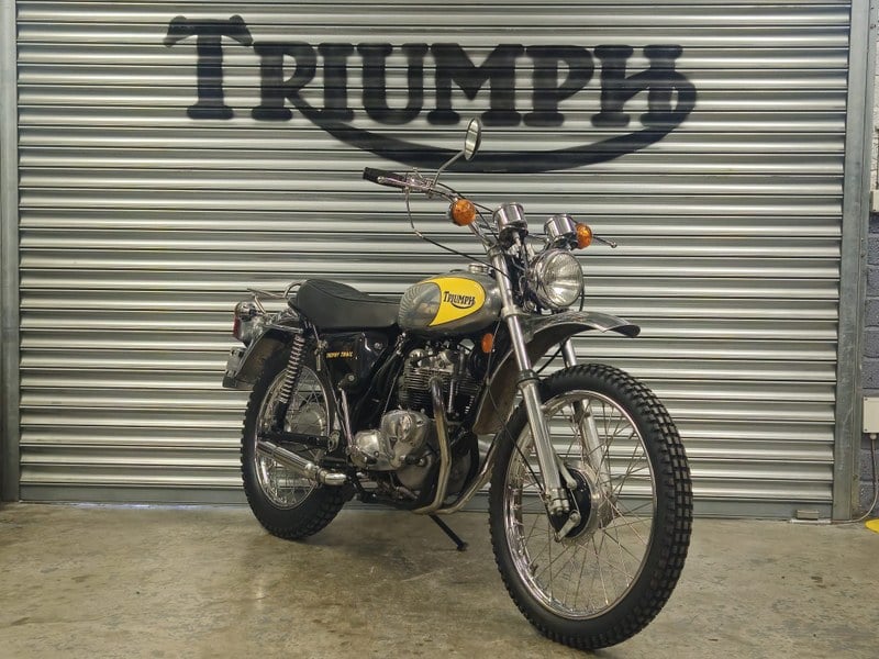 Rare Triumph Trophy Trail TR5T