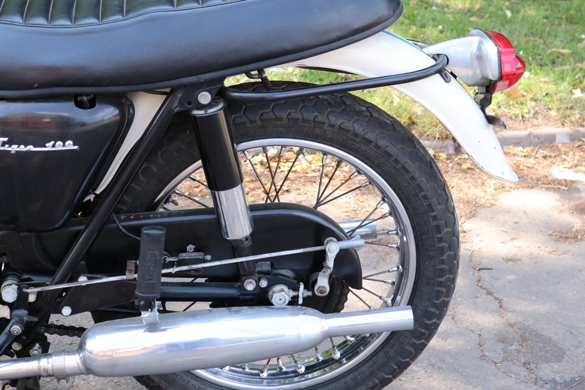 1967 Triumph Daytona Blau in Vereinigtes Königreich - Kaufen Bei | Car ...