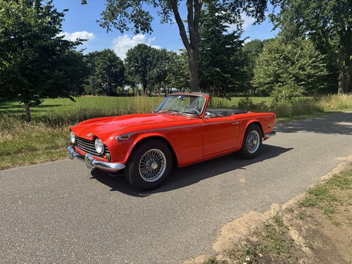 1968 Triumph TR5 PI Injection