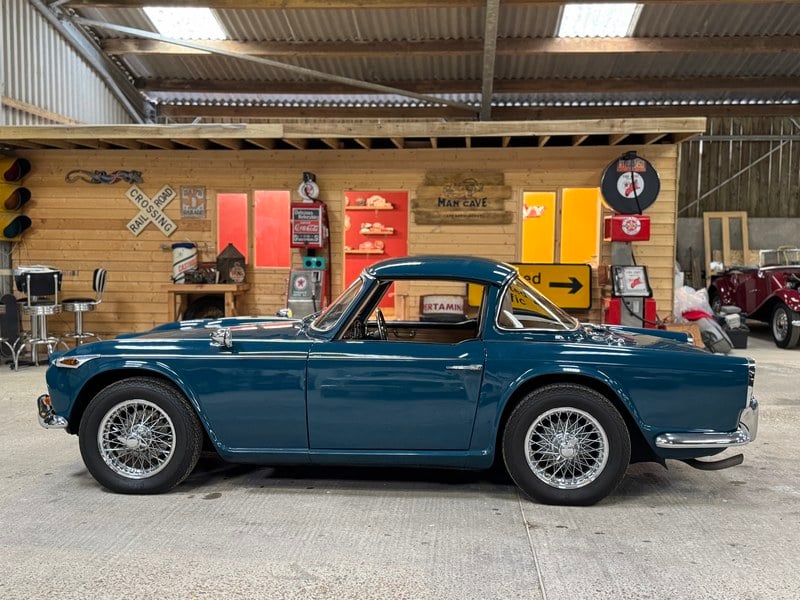 Triumph TR4A - IRS