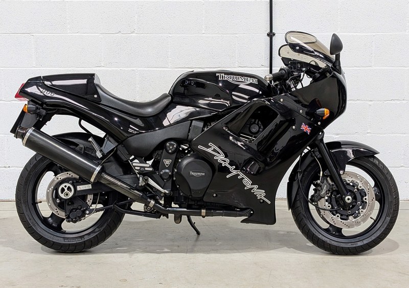 1995 Triumph Daytona 900 Black Manual, speed Right Hand Drive in