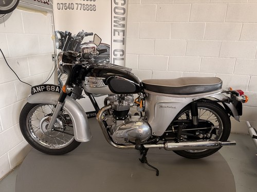 1963 Triumph Thunderbird 650cc In vendita