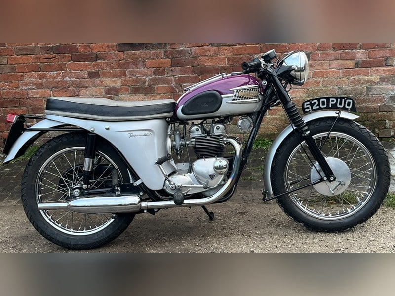 1963 Triumph T100
