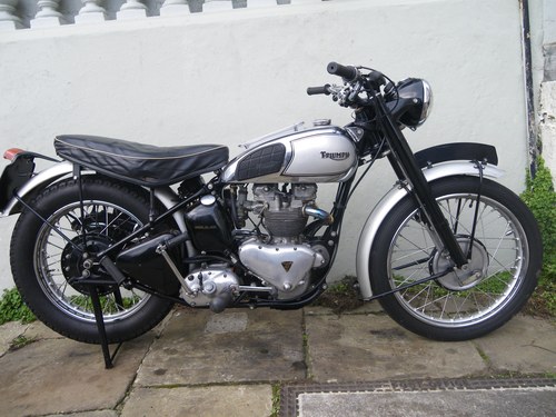 1951 TRIUMPH TROHPY TR5 SOLD