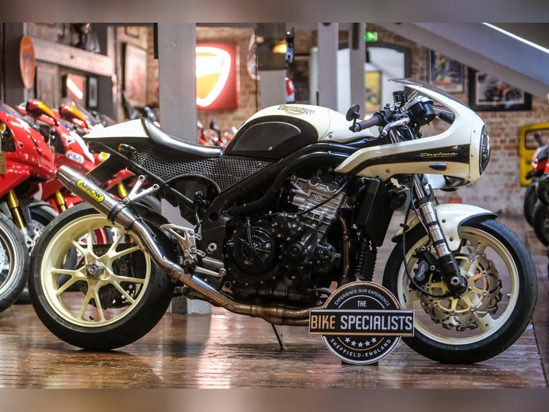 Triumph Daytona 955i Marling Custom Cafe Racer