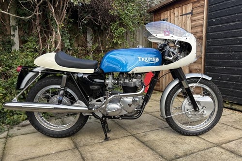 1969 Triumph Truxton Bonneville Evocation Vente aux enchères