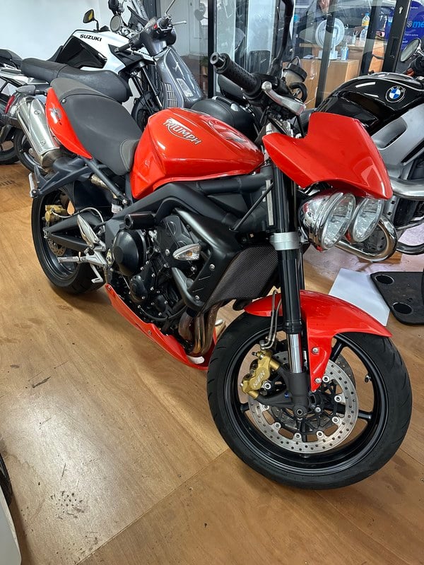 2009 Triumph Street Triple R - 1 2009 Triumph Street Triple R - 1