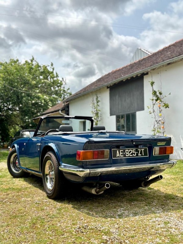 1974 Triumph TR6 - 2 1974 Triumph TR6 - 2