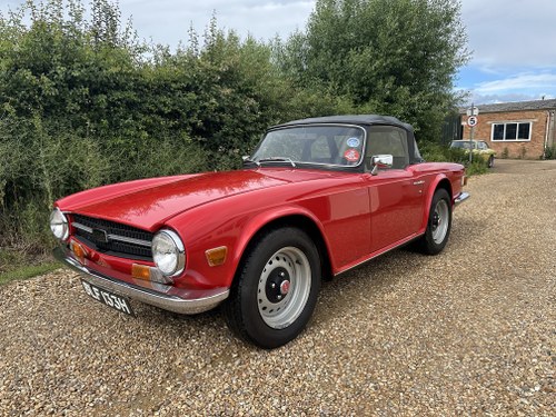 1970 TRIUMPH TR6 2 OWNER CAR WITH OVERDRIVE VENDU