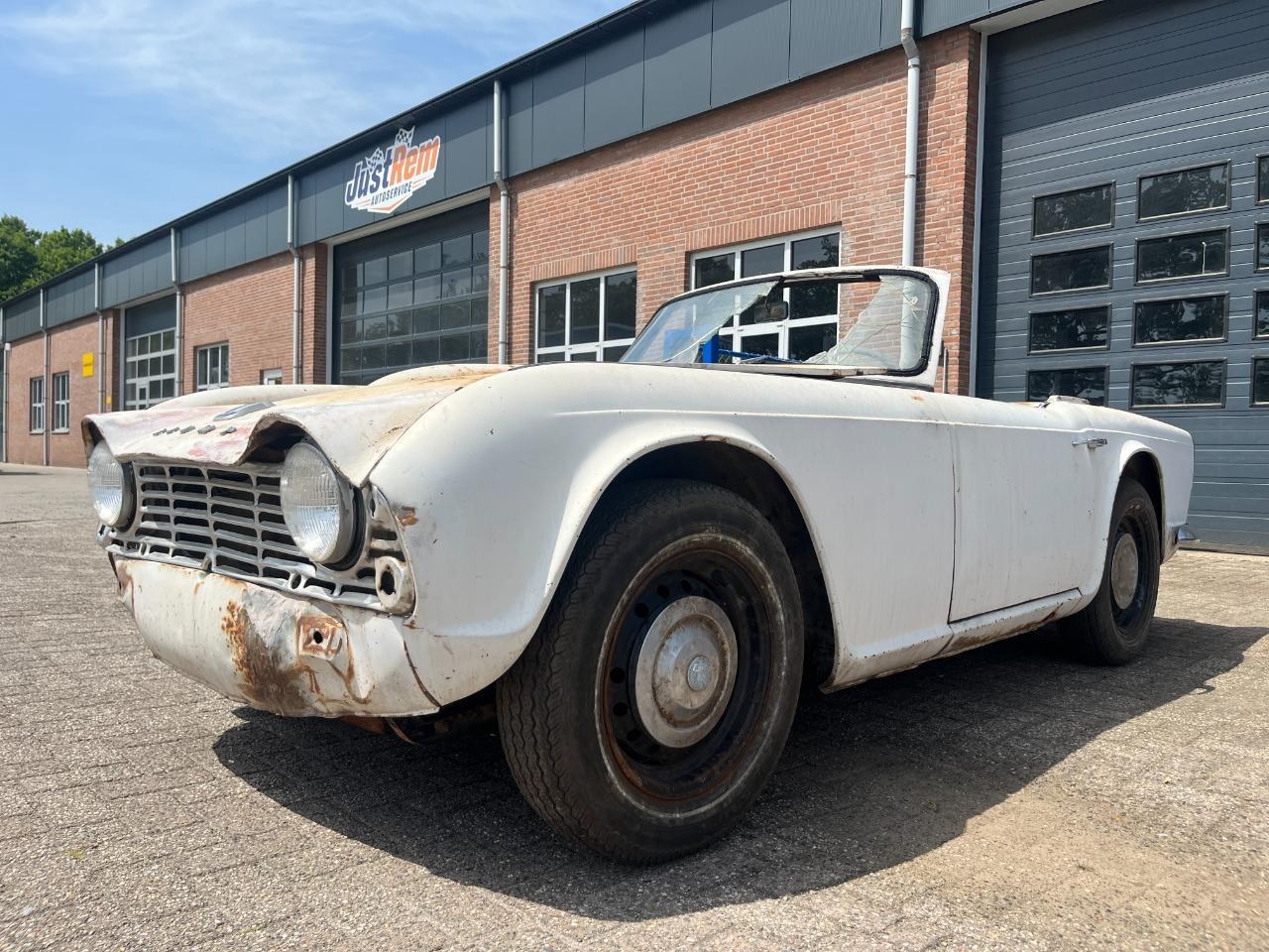 1963 TRIUMPH TR4 Overdrive, foto 1
