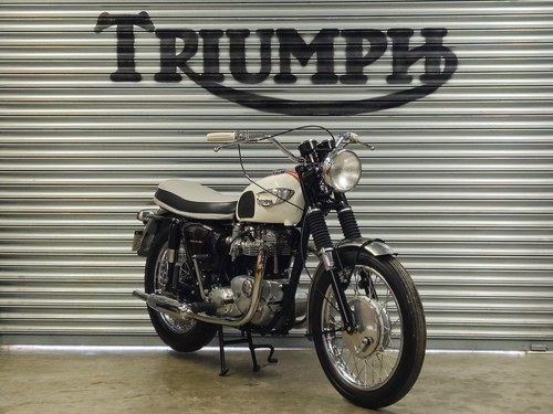 1966 Triumph Bonneville T120R Matching Number Classic VENDIDO