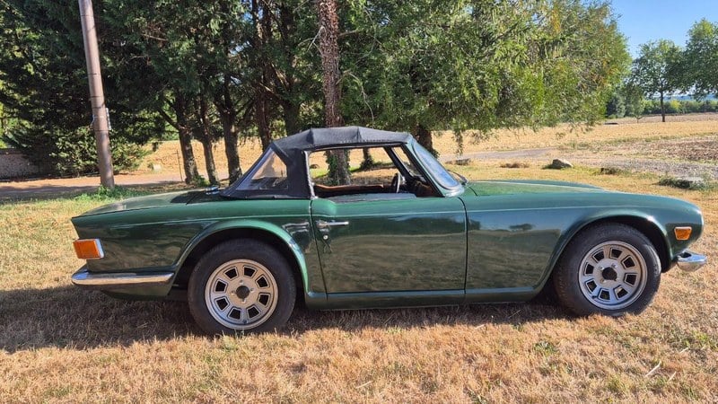 1970 Triumph TR6 - 2 1970 Triumph TR6 - 2