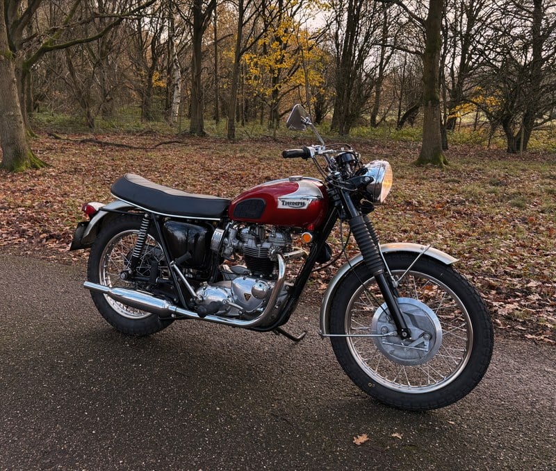 1969 Triumph Bonneville T120 - 1 1969 Triumph Bonneville T120 - 1