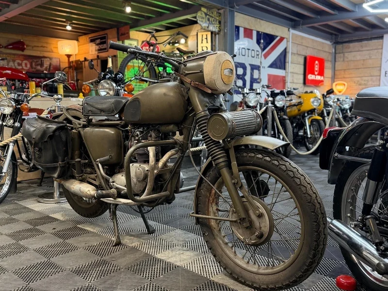 1966 Triumph 3TA - 2 1966 Triumph 3TA - 2