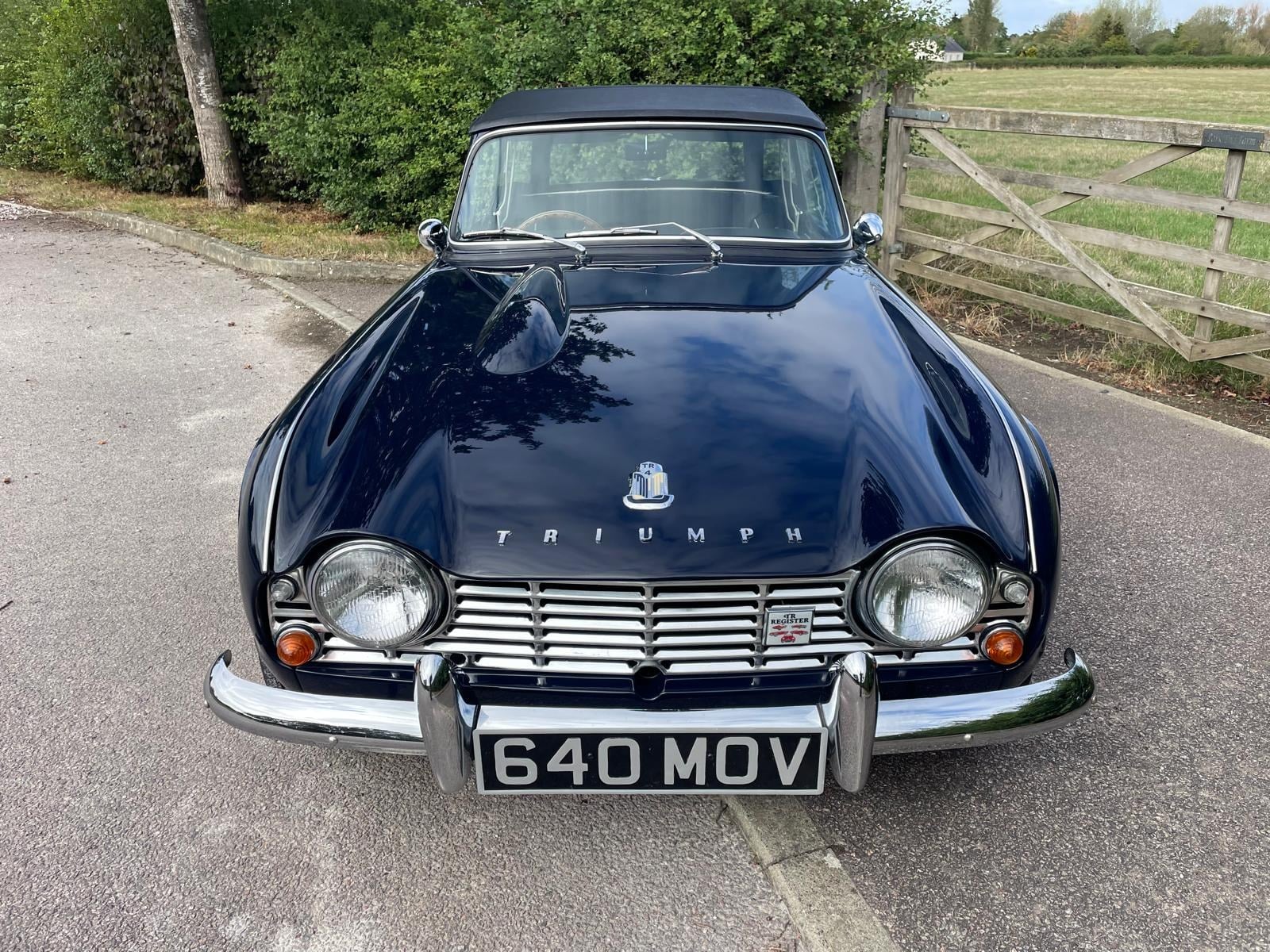 1964 Triumph TR4 TR4 (1961 - 1965) Convertible, foto 2