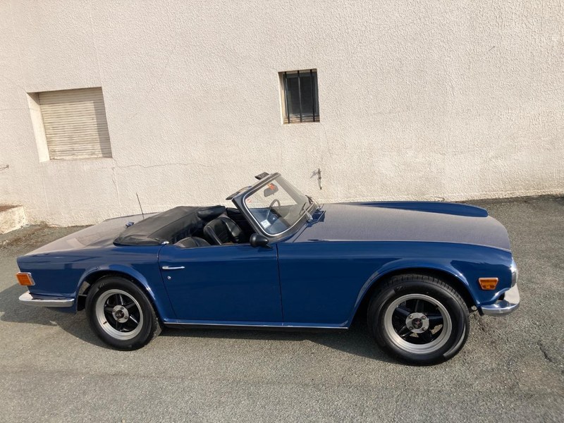 1972 Triumph TR6 - 2 1972 Triumph TR6 - 2