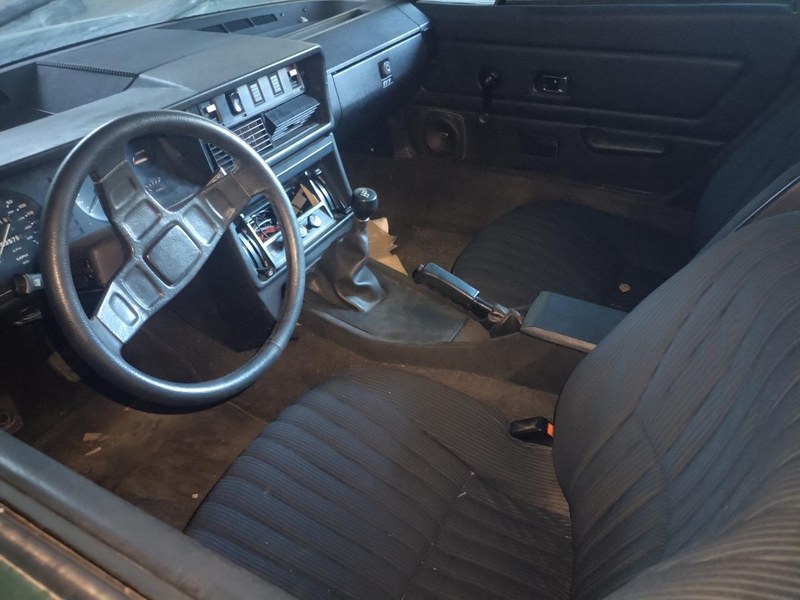 1976 Triumph TR7 - 2 1976 Triumph TR7 - 2