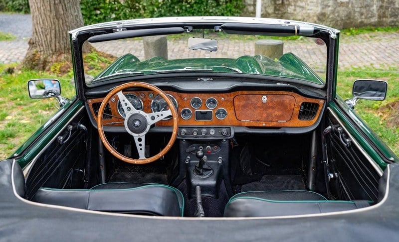 1967 Triumph TR4 - 2 1967 Triumph TR4 - 2