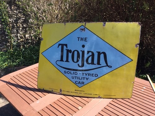 1940 Trojan enamel dealership sign.very scarce.original VENDUTO