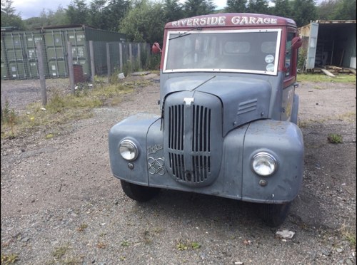 1954 trojan personnel carrier