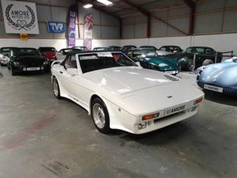 Lovely TVR 400SE White with Navy Half hide 58k Miles