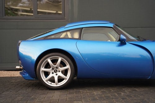 2005 TVR T350 - 9