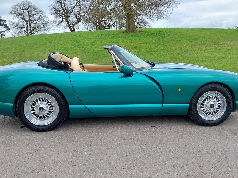 TVR Chimaera 4L 93 Juniper Green 41100 miles Full Body Resto