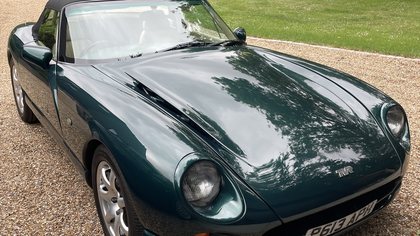 1997 TVR Chimaera. Space needed!!