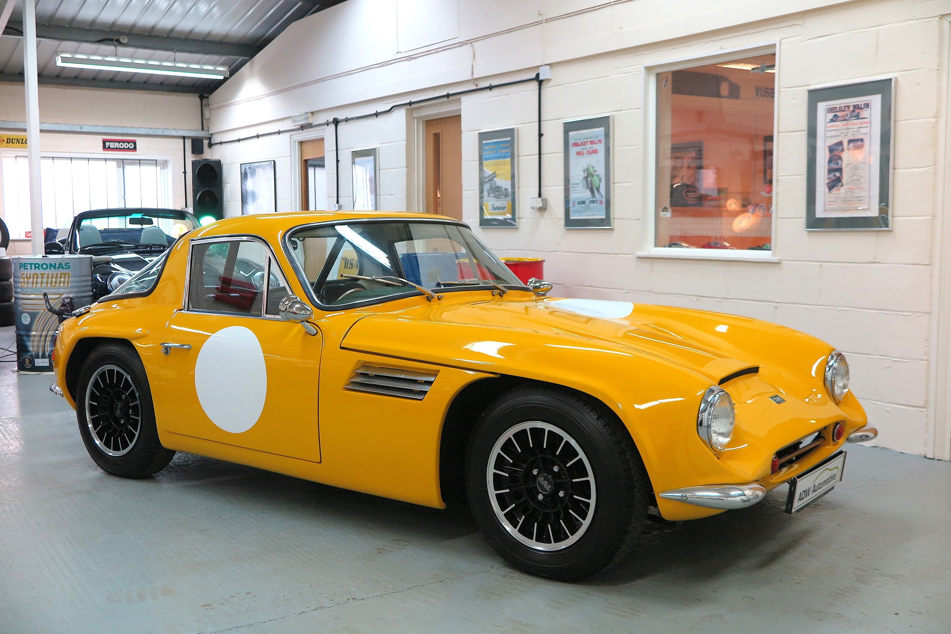 1968 TVR Vixen