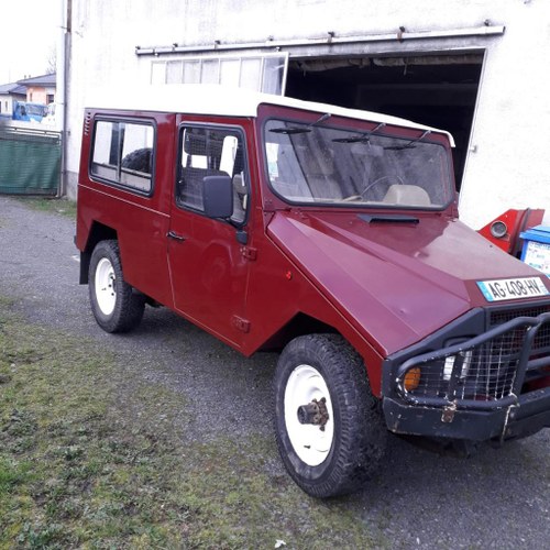 UMM Alter 8 PLACES - 1988 À venda