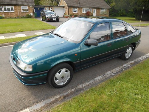1995 Vauxhall Cavalier 1.8 LS  SOLD