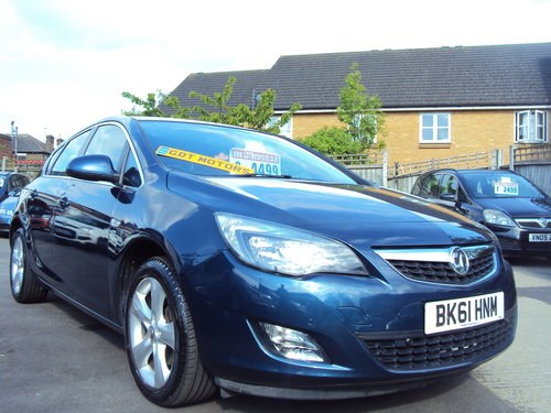 2011 Vauxhall Astra SRI – New Shape – LOW Miles with S/H For Sale