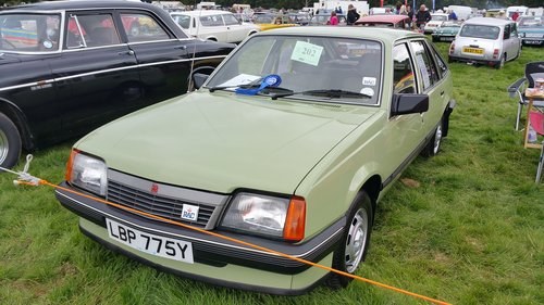 1982 Show Winning 18k miles Vauxhall Cavalier 1.6L In vendita