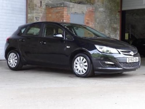 2012 Vauxhall 1.6 i VVT 16v Exclusiv 5DR SOLD