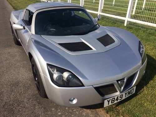 Vauxhall VX220 2.2 litre 2001 Hard and soft tops For Sale