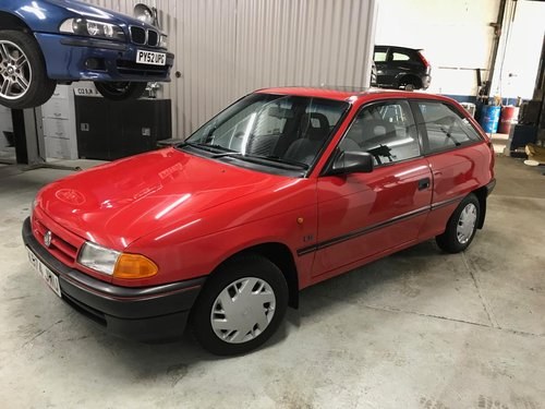 **DEC AUCTION** 1993 Vauxhall Astra LS I For Sale by Auction